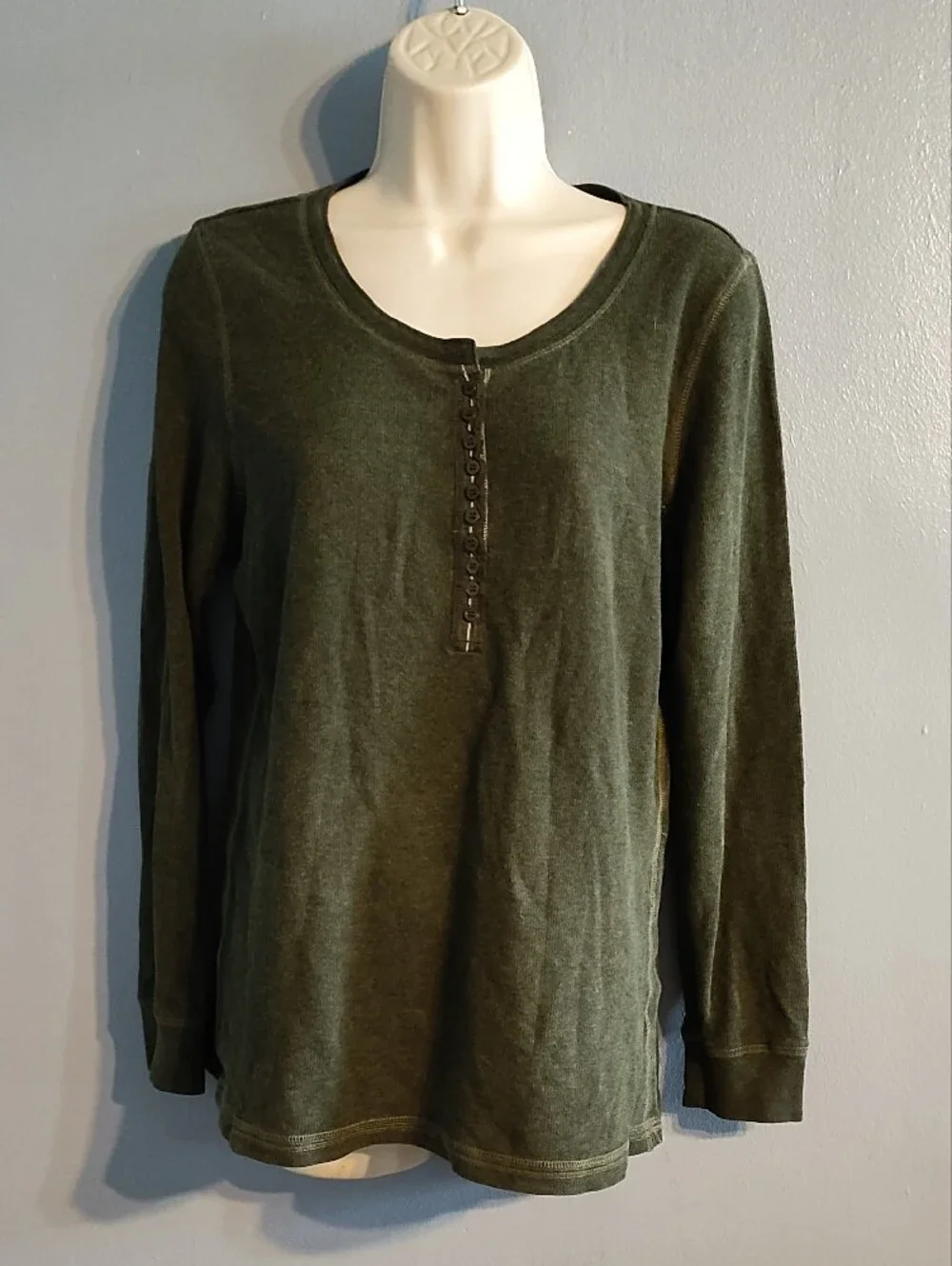 Caslon Olive Green Long-Sleeve Henley Top